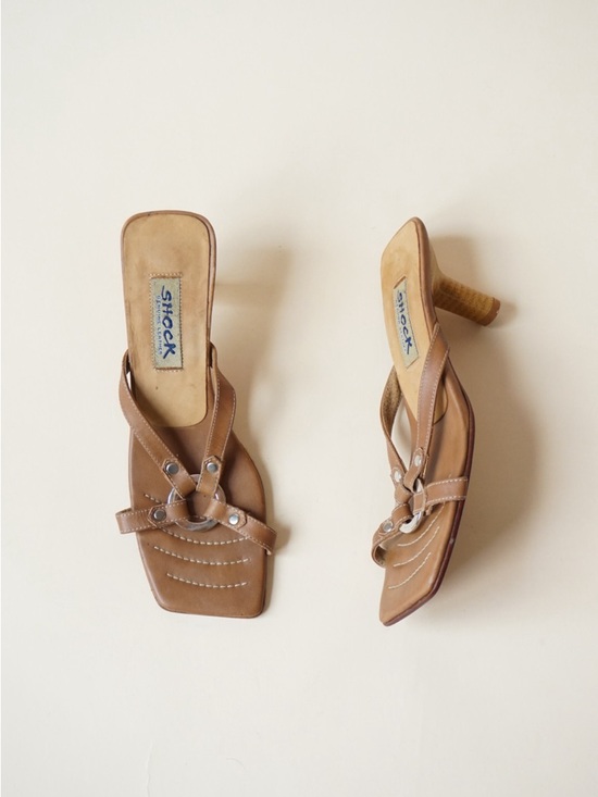 Shock Shoes - Shock Vintage Columbian Made Leather Ring Square Toe Y2K Heels - Size 37